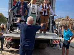 FM-Strandrups-op-de-liftklep