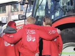 9887A90E-3E9A-4124-93DD-3ED827A7FA54_4_5005_c