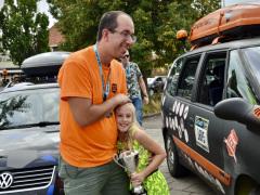 9F9A9DDD-B075-47C8-A63D-BEA74F679D5A_1_201_a