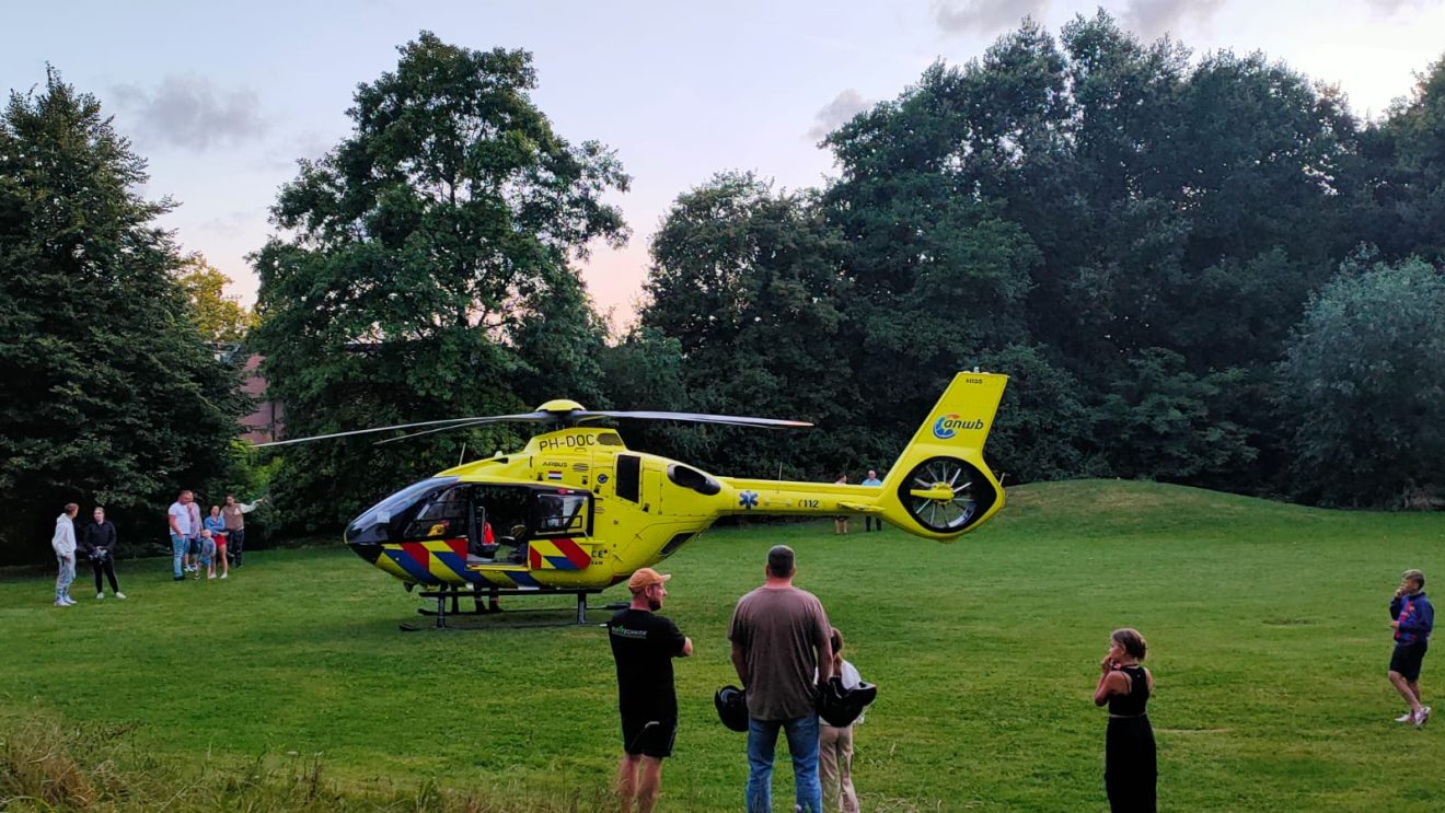 Traumahelikopter voor ongeval Olympiaweg