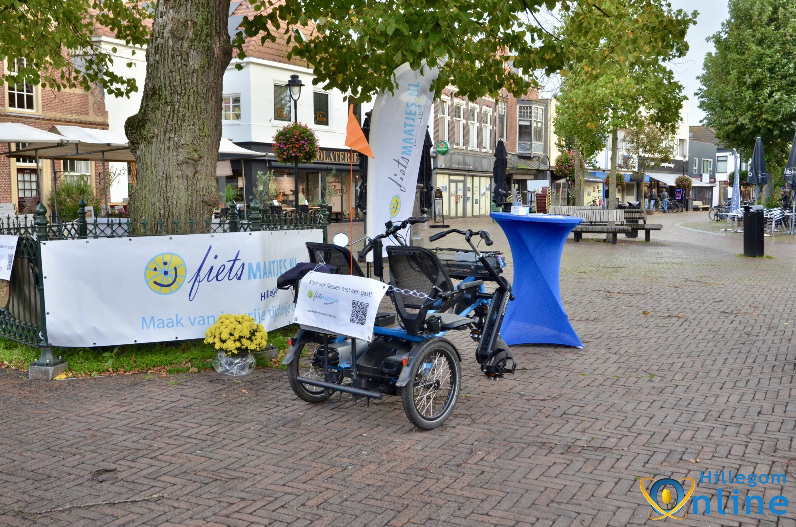 Bollenmarkt in Hillegom voor Fietsmaatjes