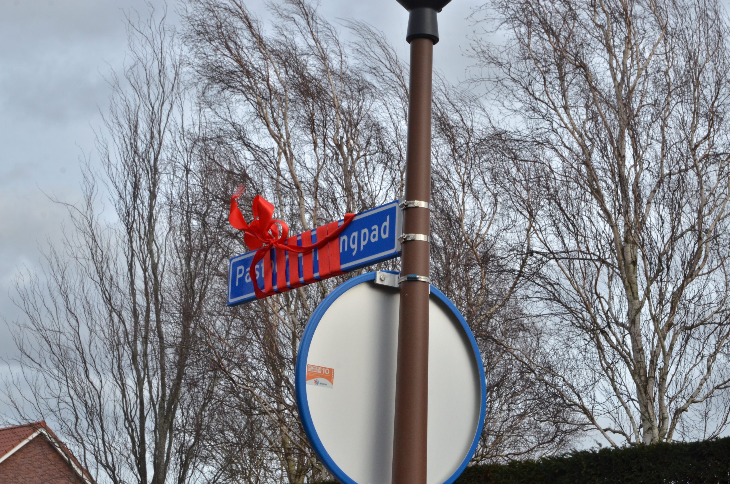 Onthulling officiële naam fietspad bij Jozefkerk