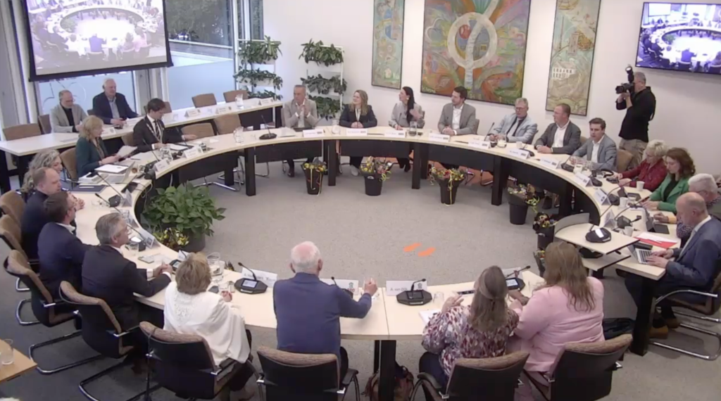 Nieuwe gemeenteraad Hillegom geïnstalleerd