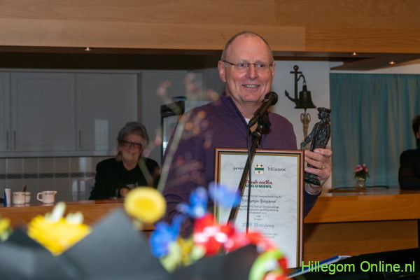 Hangkous voor de heer Notenboom - dirigent HHK
