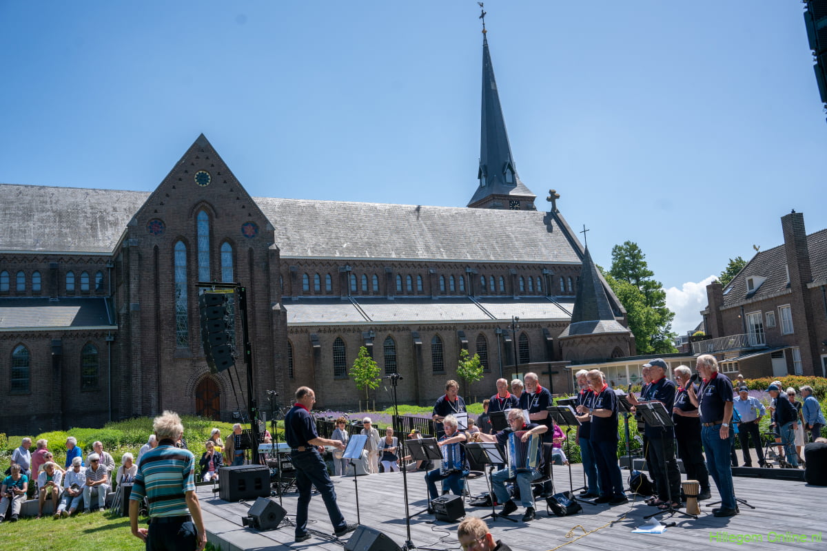 Korenmiddag in het van Nispenpark